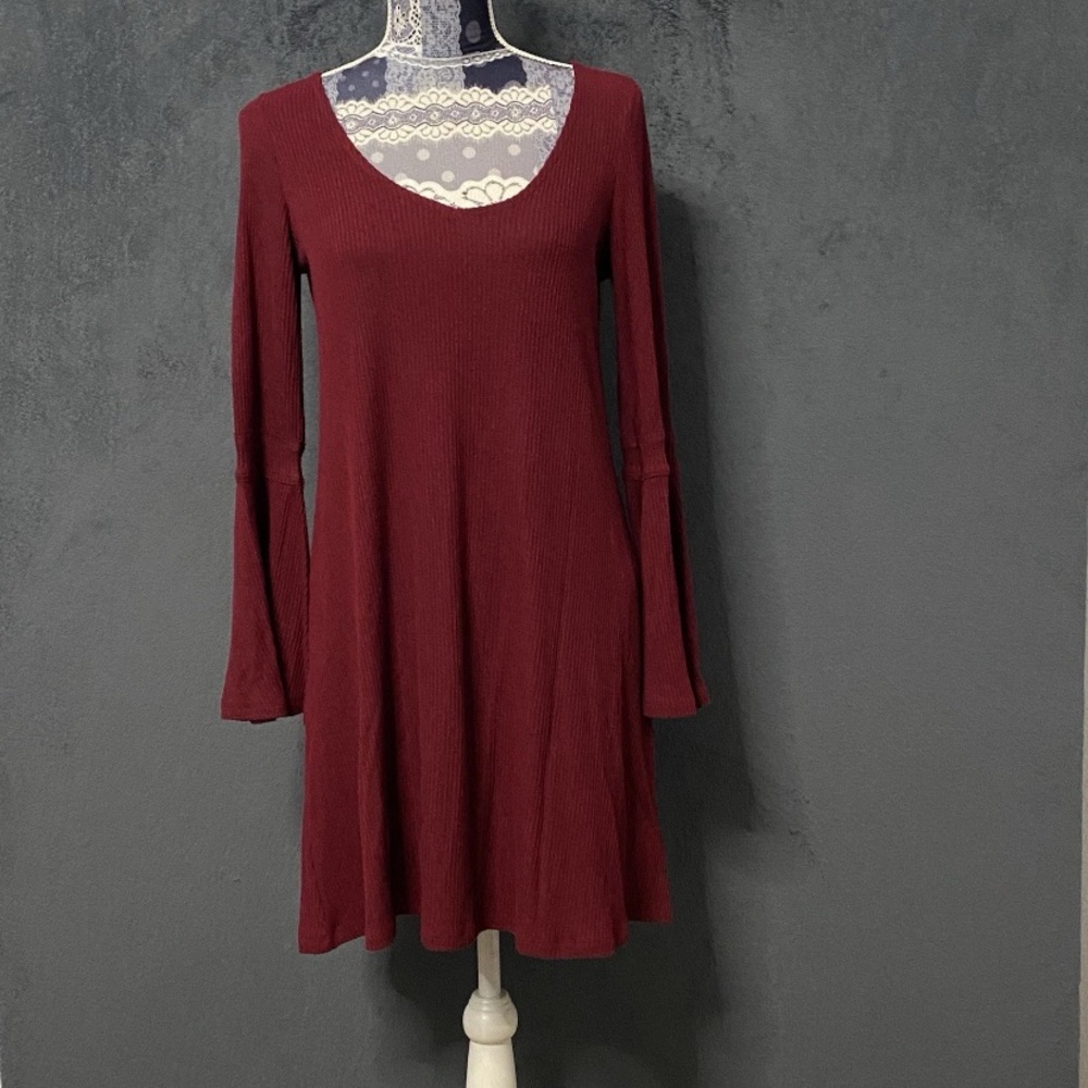 Altar'd State Dress Womens S Burgundy Bell Sleeve Ribbed Knit V-neck Mini Boho